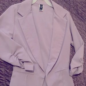 Windsor sz S lilac blazer with ruched 3/4 sleeves